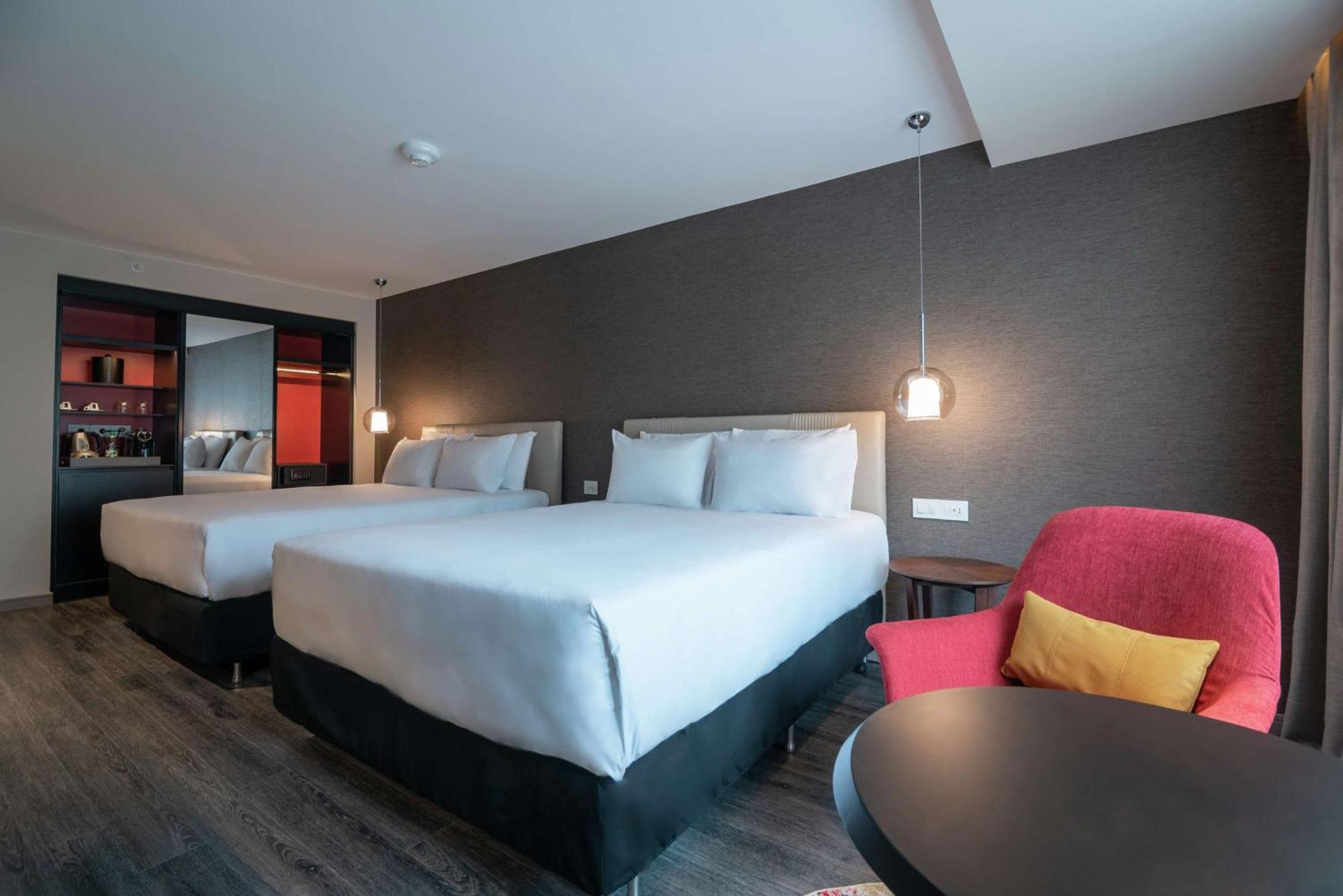 โซโร มอนเตบิเดโอ คูริโอ คอลเลคชั่น บาย ฮิลตัน Hotel มอนเตวิเดโอ ภายนอก รูปภาพ