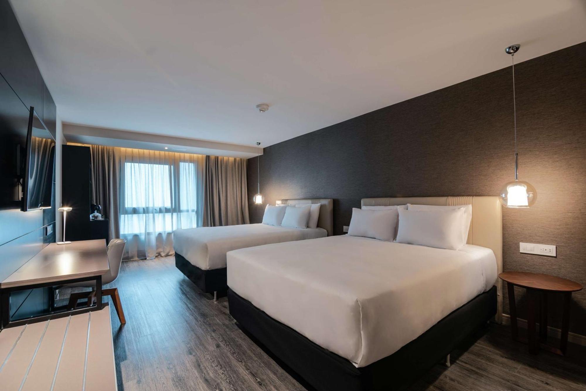 โซโร มอนเตบิเดโอ คูริโอ คอลเลคชั่น บาย ฮิลตัน Hotel มอนเตวิเดโอ ภายนอก รูปภาพ