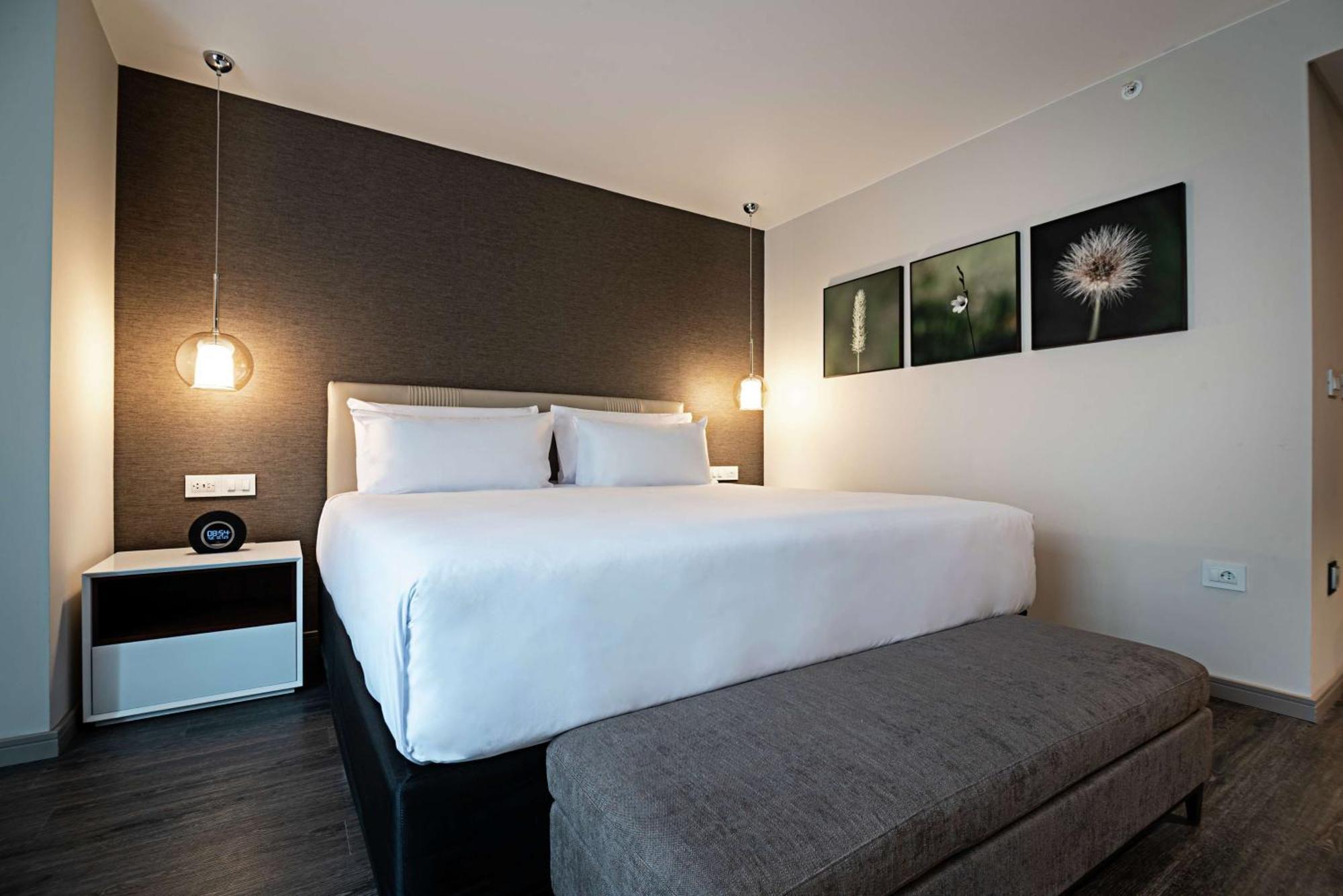 โซโร มอนเตบิเดโอ คูริโอ คอลเลคชั่น บาย ฮิลตัน Hotel มอนเตวิเดโอ ภายนอก รูปภาพ